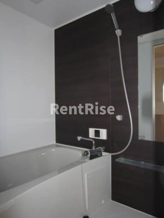 バス・シャワールーム　バスルーム