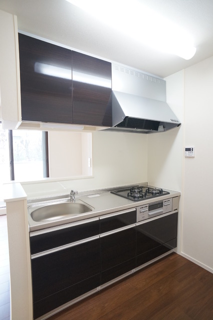 キッチン　お料理好きにはうれしい３口グリル付システムキッチン☆