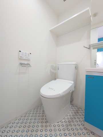 トイレ　B CITY APARTMENT NAKANO EAST