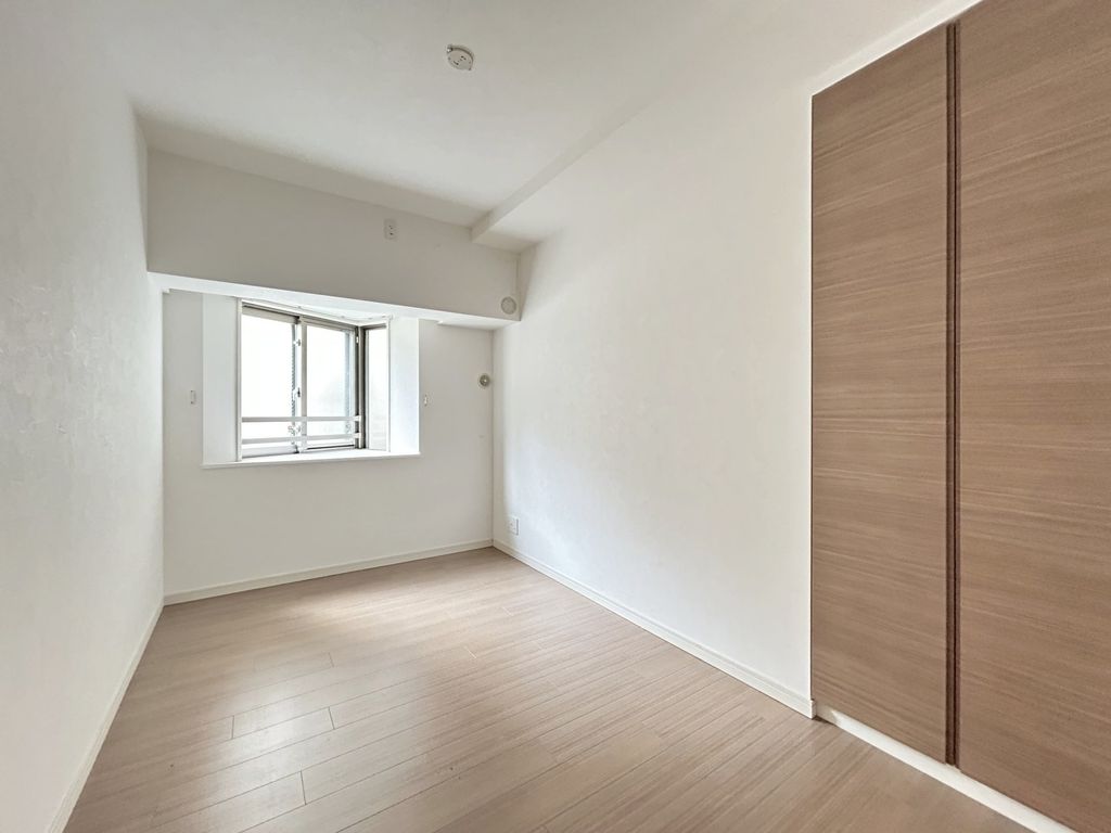 居室・リビング　洋室