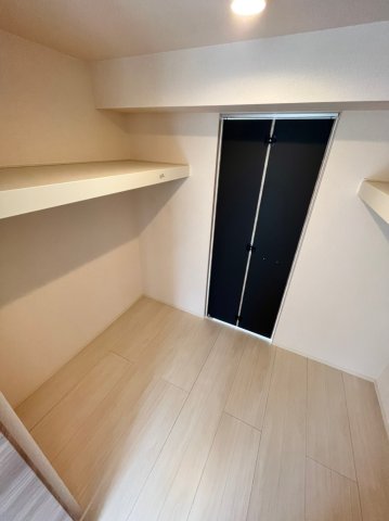 収納　画像は別号室。ご参考にどうぞ
