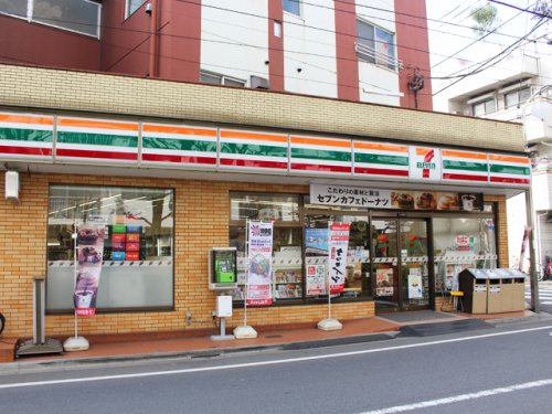 コンビニ　セブンイレブン 板橋常盤台3丁目店（コンビニ）まで218m