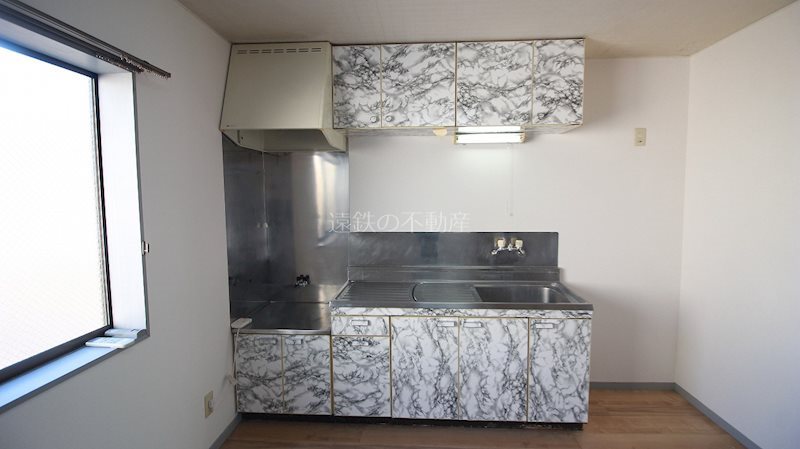 キッチン　※他部屋参照、現況優先