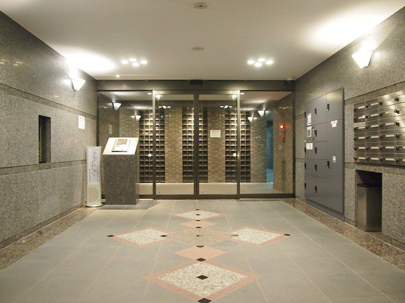 ロビー　エントランス