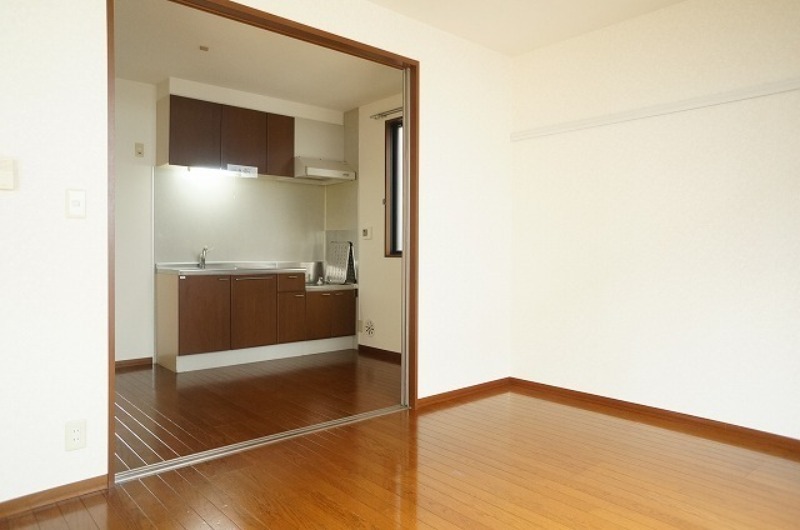 居室・リビング　図面と現状に相違がある場合には現状を優先