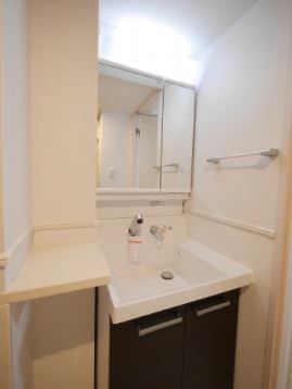 洗面設備　洗面設備