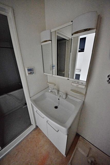 洗面設備　★独立洗面台★