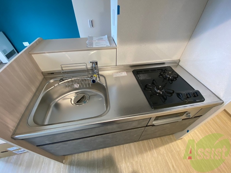 キッチン　洗い場が大きくて洗い物もしやすそうです。