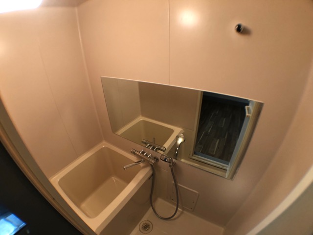 バス・シャワールーム　バストイレ別でおすすめです☆