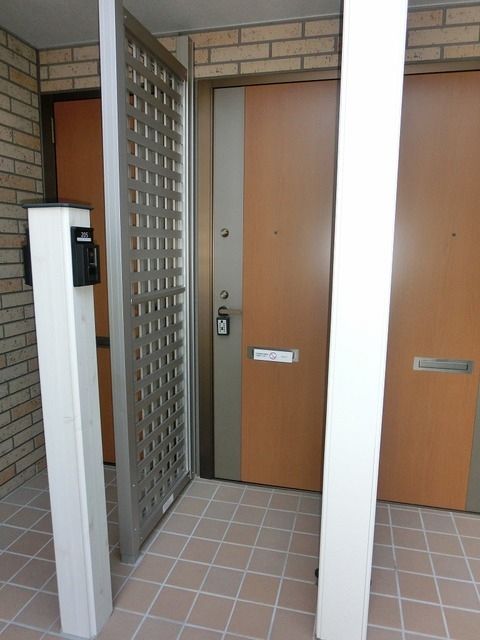 エントランス　☆お問い合わせはお早めに☆