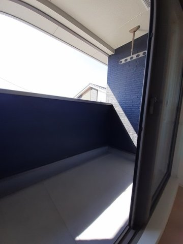 バルコニー　広々としたバルコニーです
