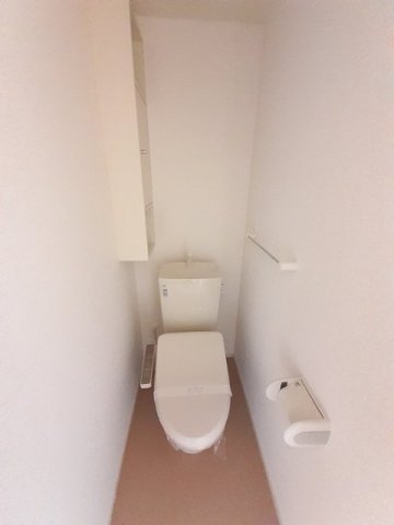 トイレ　シンプルで使いやすいトイレです