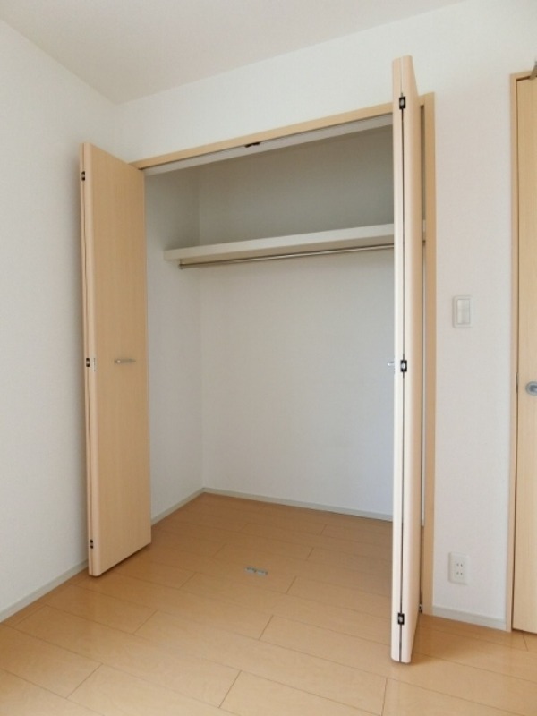 収納　図面と現状に相違がある場合には現状を優先
