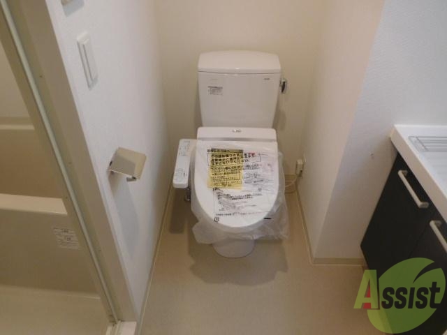 トイレ　ウォシュレットついてます。