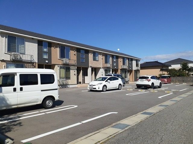 駐車場　駐車場があります