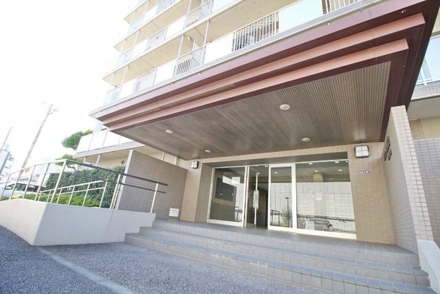その他共有部分　おおきなエントランス