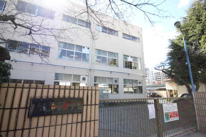 小学校　神崎小学校（小学校）まで493m