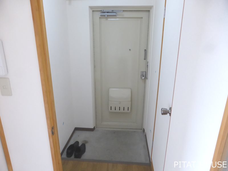玄関　参考写真３０３