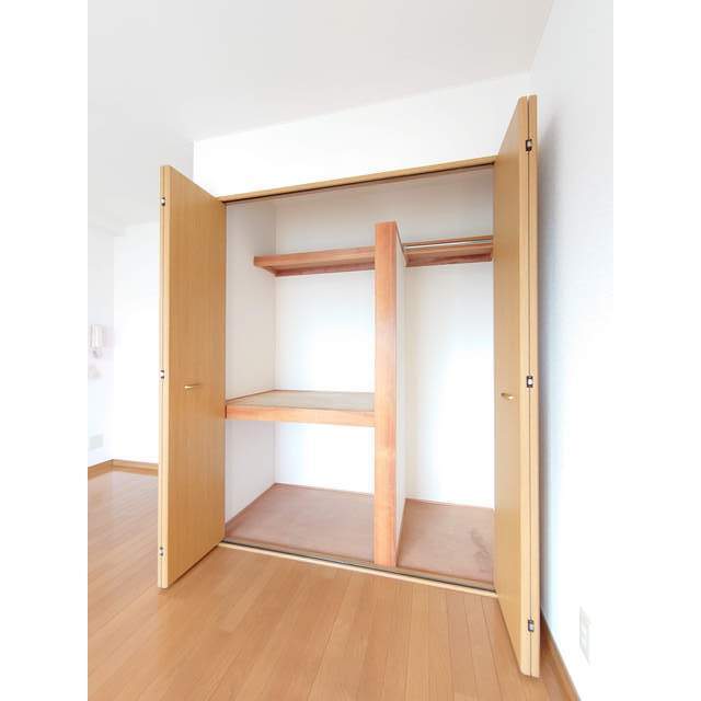収納　※入居中のため、前回募集時の写真です。