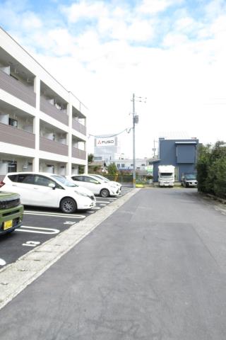 その他　前面道路（その他）まで10m