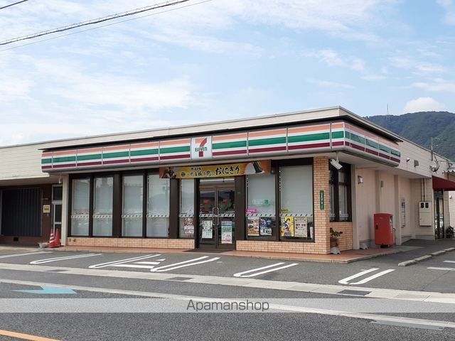 コンビニ　セブンイレブン山手店（コンビニ）まで500m