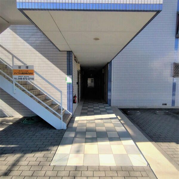 エントランス