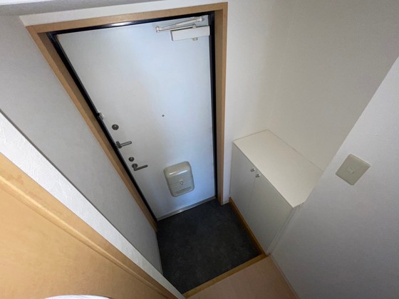 玄関　※別部屋の写真です