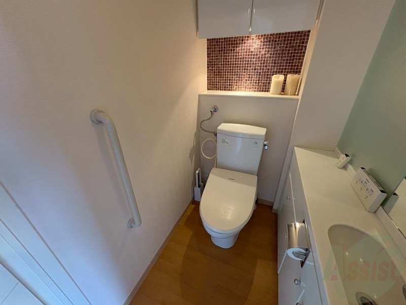 トイレ　清潔感があり安心して使用できるトイレになっておりました。