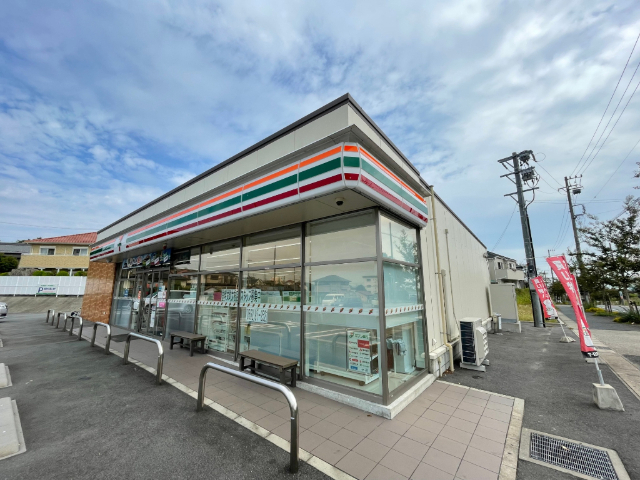 コンビニ　セブンイレブン豊明栄町大根店（コンビニ）まで804m