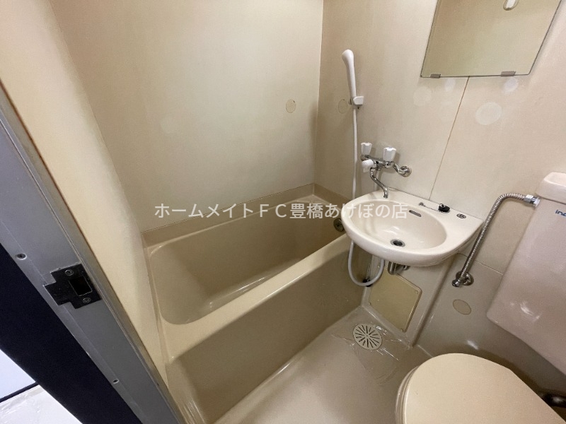 バス・シャワールーム　同型別部屋写真