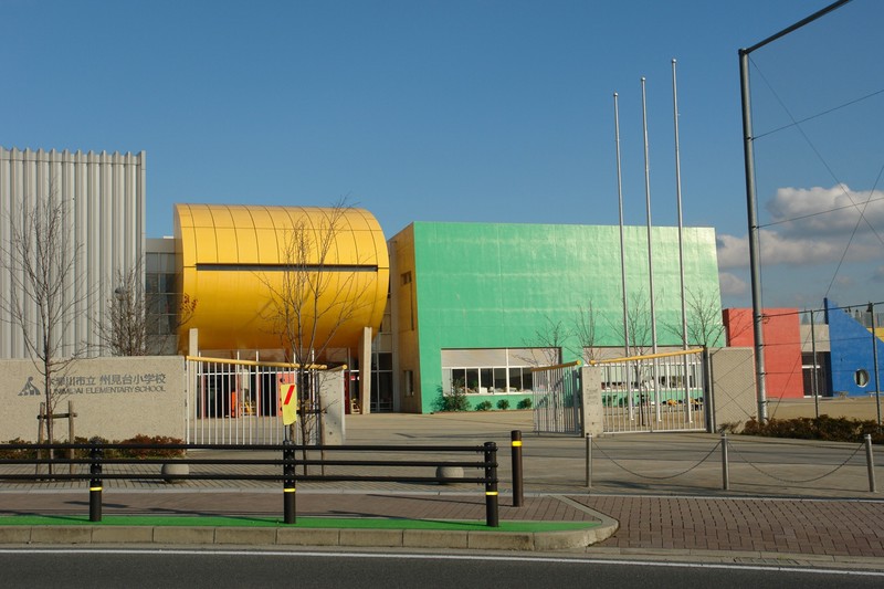 小学校　木津川市立州見台小学校（小学校）まで1027m