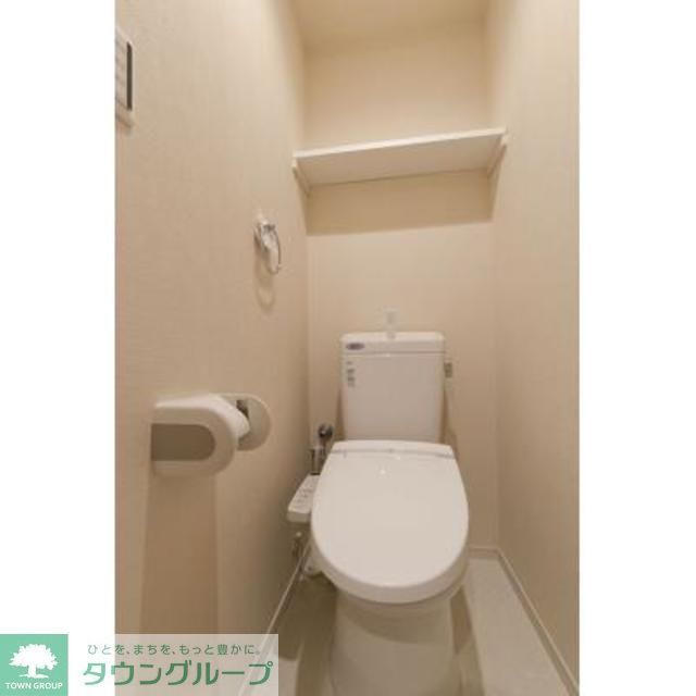 トイレ　※写真は同タイプ住戸です。