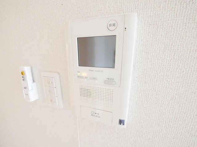 セキュリティ　SWISS梅田東（スイス梅田東）　TV付モニターフォン