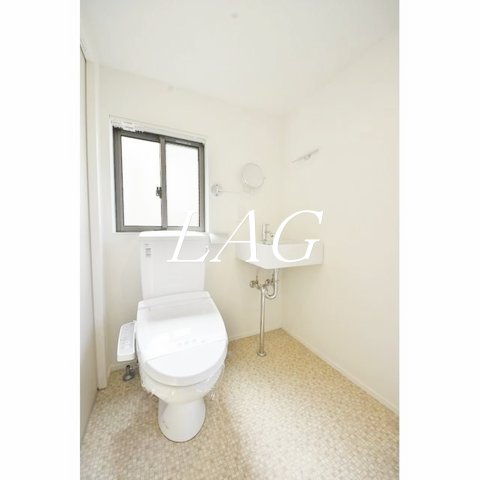 トイレ　トイレです。
