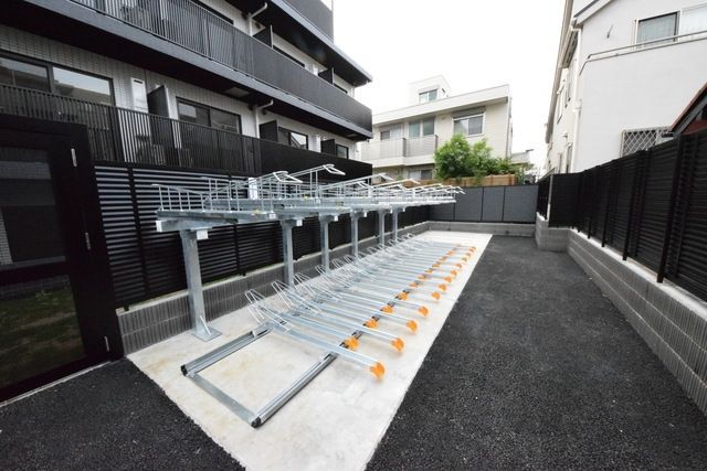 駐車場　★駐輪場★