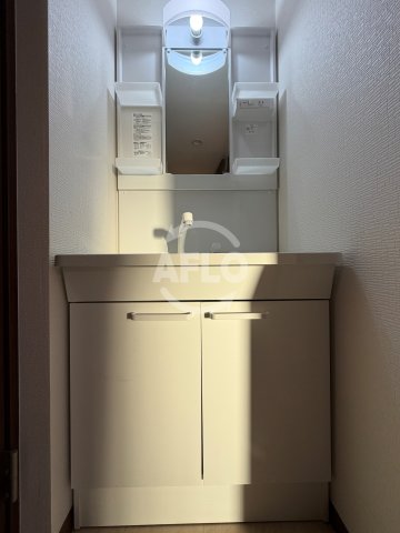 洗面設備　大成マンション　独立洗面台