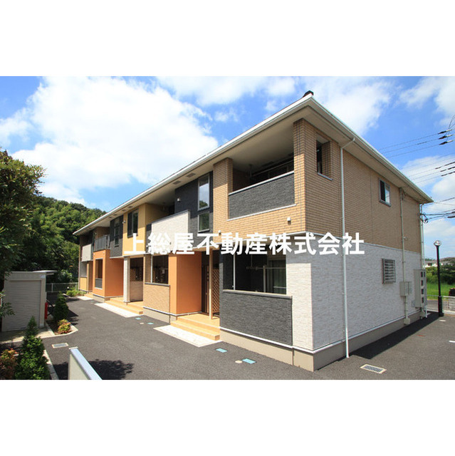 建物外観　２０１５年完成