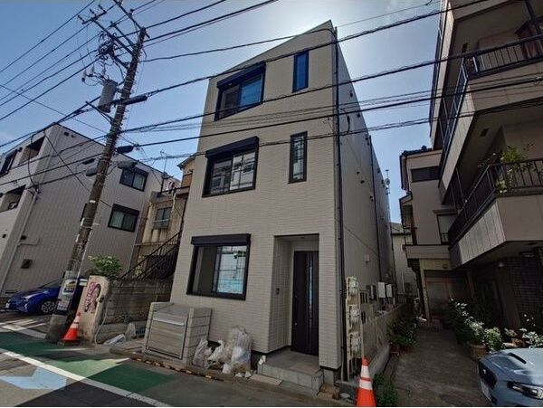 エントランス　毎日通るエントランス♪
