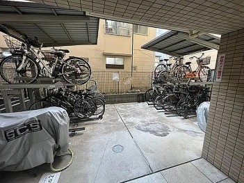 駐車場　駐輪場