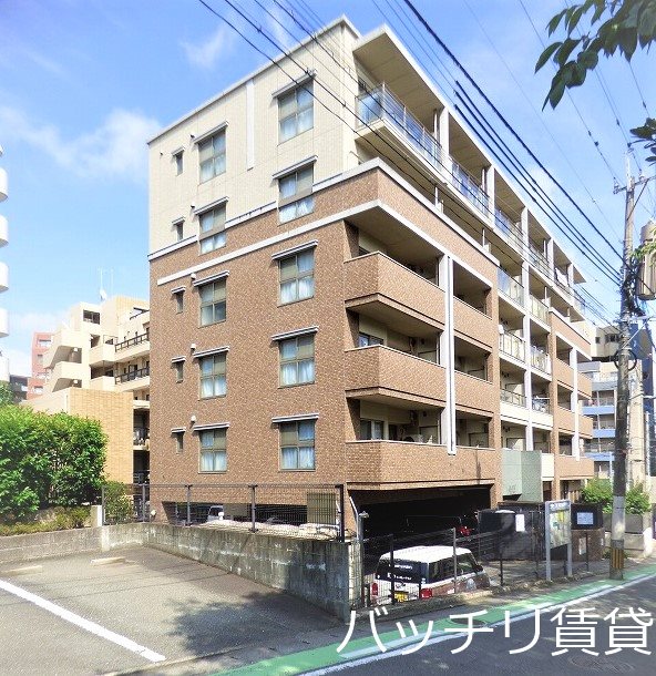 建物外観　閑静な住宅地オートロック付きマンション