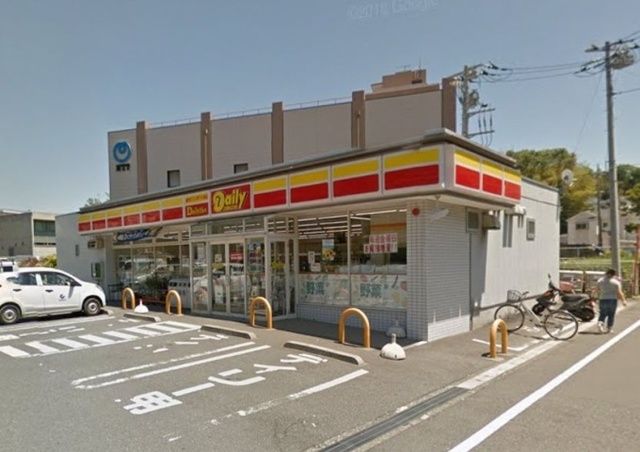 コンビニ　デイリーヤマザキ戸塚平戸町店（コンビニ）まで465m
