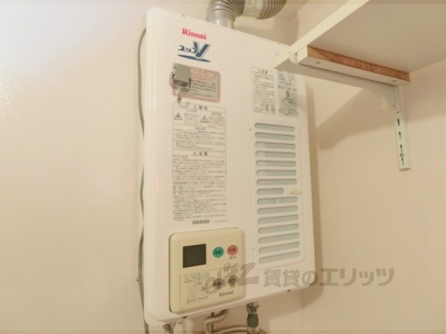 その他設備　給湯器リモコン