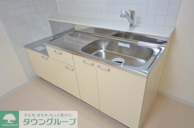 キッチン　※別部屋参考写真※