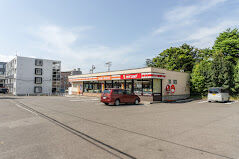コンビニ　セイコーマート栄通2丁目店（コンビニ）まで309m