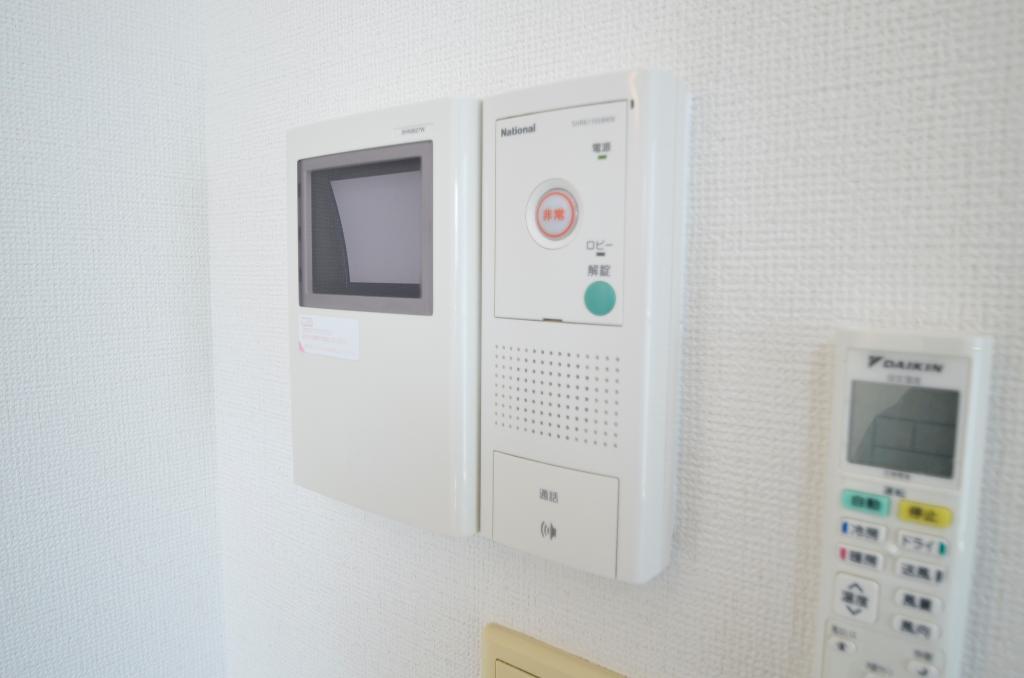 セキュリティ　カメラ付インターホン