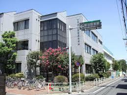 図書館　大田区立蒲田図書館（図書館）まで405m