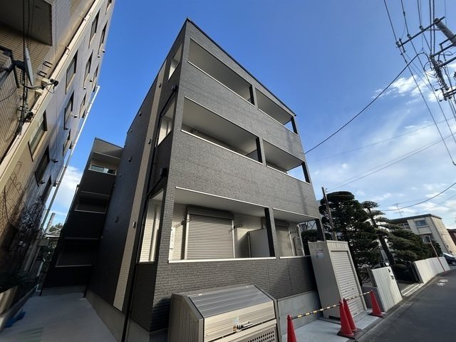 建物外観　JR八高線(八王子～高麗川) 東福生駅 徒歩約1分です。