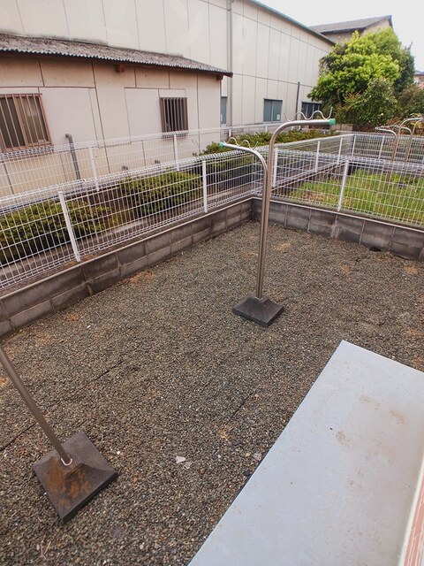 庭　図面と現状に相違がある場合には現状を優先