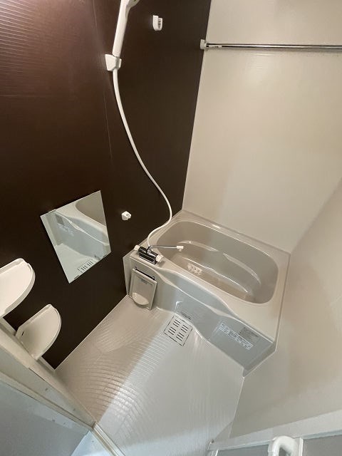 バス・シャワールーム　きれいなお風呂です