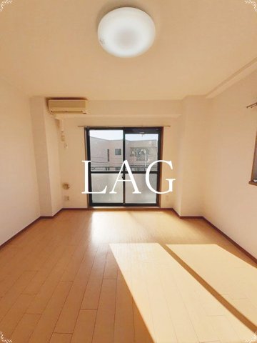 居室・リビング　洋室のお部屋です。